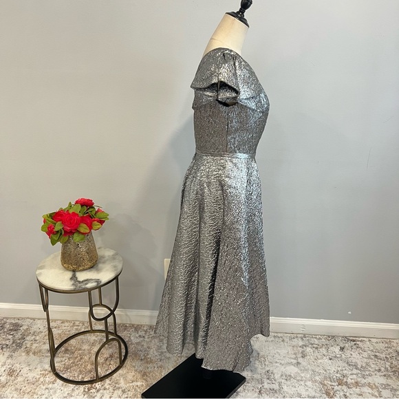 Mac Duggal Metallic Silver Brocade One Shoulder Bow Tea Length Dress - Reemoly